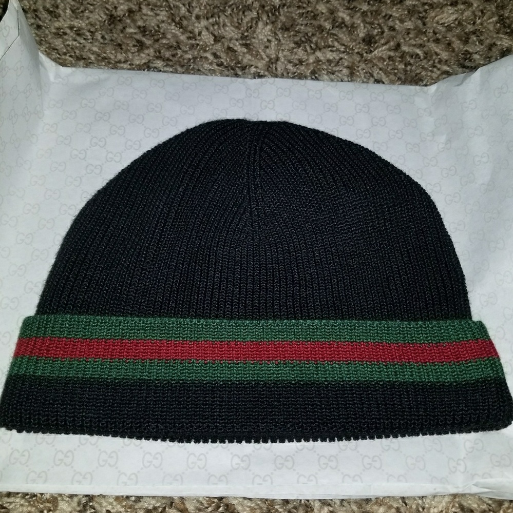 GUCCI BEANIE HAT WEB(GREEN/RED/GREEN)AUTHENTIC